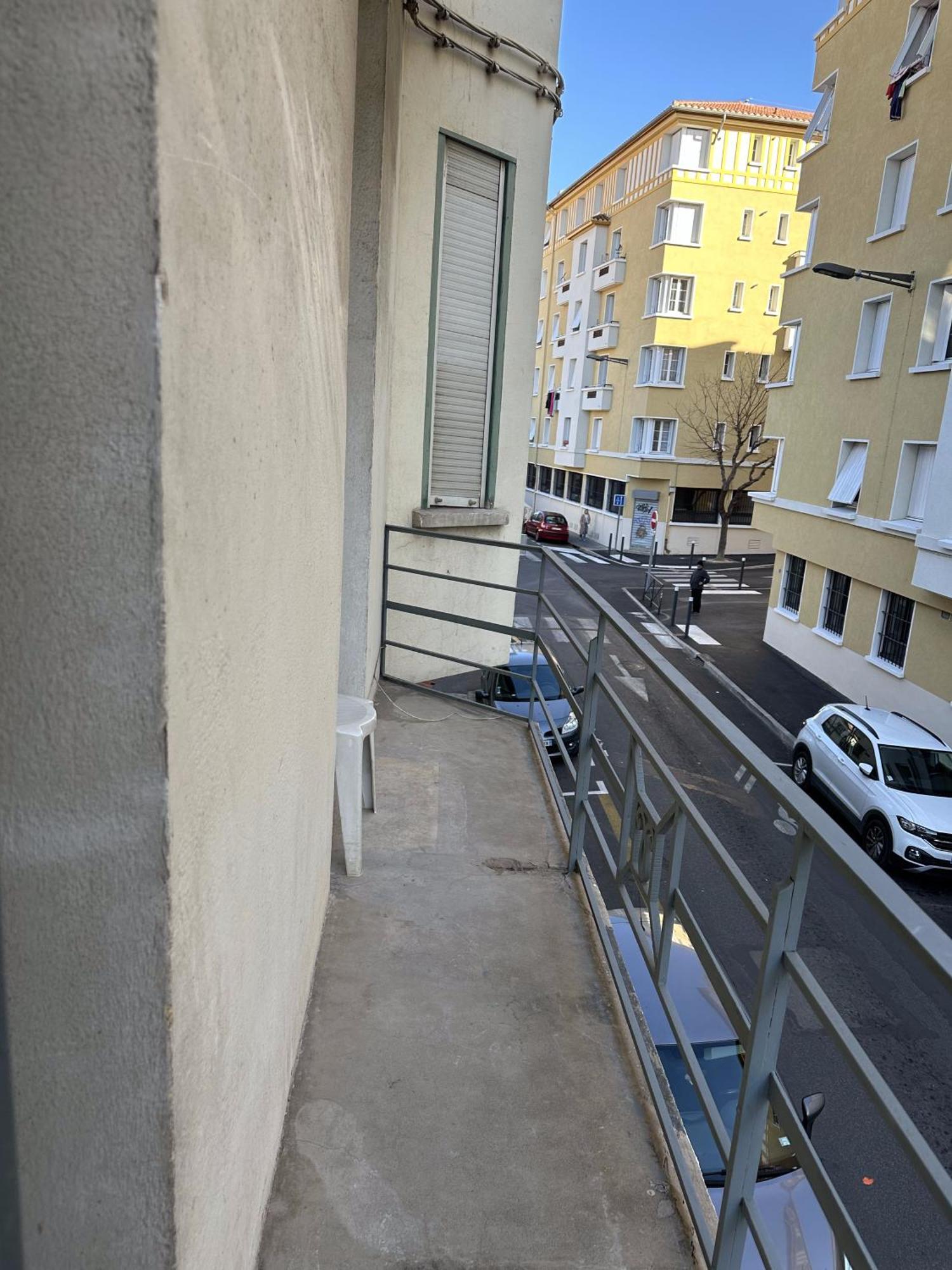 פרפיניין Charmant Studio Avec Balcon מראה חיצוני תמונה